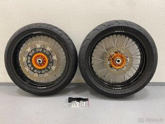 Supermoto motardova kola ktm lc4 sxc exc