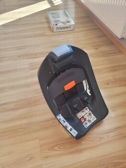Vajičko Cybex + základna ISOFIX - 1