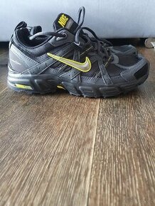 Tenisky Nike