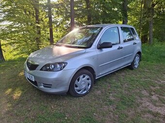 Mazda2 1,25 benzín r.v. 5/2007, 93000km, spolehlivá a úsporn