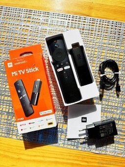 Xiaomi Mi TV stick (100% top stav plně funkční)