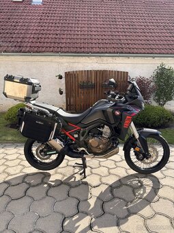Honda CRF 1100 Africa Twin / 1.majitel / ČR
