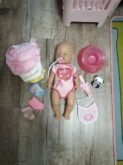 Panenka Baby Born Soft Touch s doplnky - holcicka