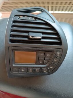 Citroen C4 Picasso ovládání topení
