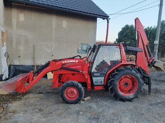 Traktor Yanmar AF30 s originálním nakladačem, podkopem