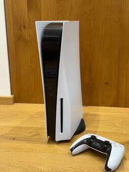 Playstation 5 s mechanikou