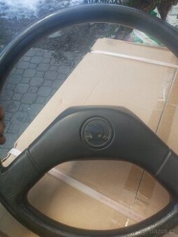 Volant Škoda favorit