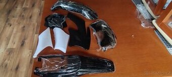 Nová sada plastů na pitbike