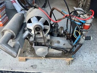 Motor ČZ 175 skútr (prase 12V)