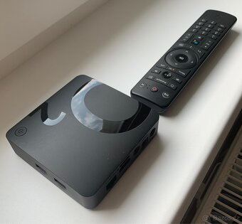 SET TOP BOX O2 TV OnePlay