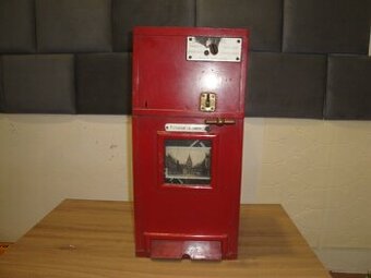 AUTOMAT NA POHLEDNICE - 1