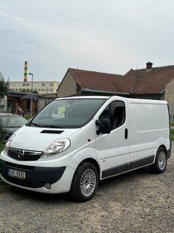 Opel vivaro 2.0 84kw obytná vestavba