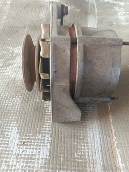 Alternátor s relem 12V 55A