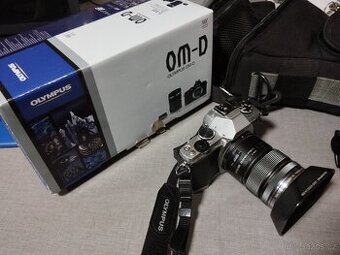 Olympus OMD E 5