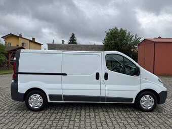 RENAULT TRAFIC 2.0DCI 84KW LONG R.V.2012