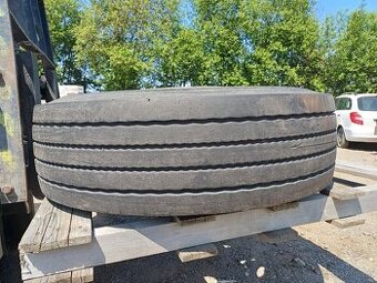 Pneu vč. disku 315/80 R22.5