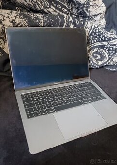 Apple MacBook Pro 2017 13'