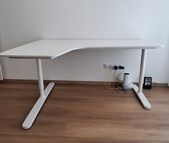 IKEA BEKANT