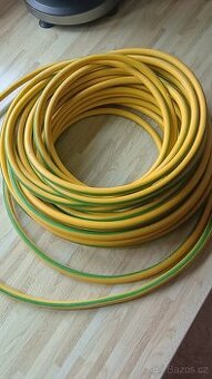 Zemnící kabel