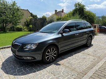 ŠKODA SUPERB KOMBI 2015 2.0TDI AMBITION PLUS - 1