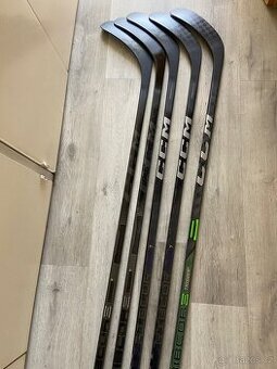 Hokejka CCM Trigger 5/6/7 P29 85flex pravá ZÁRUKA