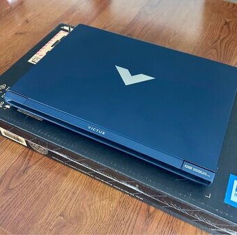 Notebook HP Victus Intel i7 modrý STAV NOVÉHO