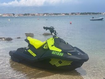 Prodám Seadoo SPARK TRIXX 900 HO ACE 3-up iBR 90hp