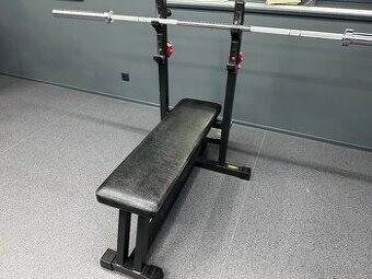 Technogym – rovná bench press lavička