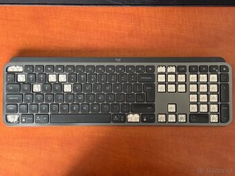 Logitech MX keys na náhradní díly