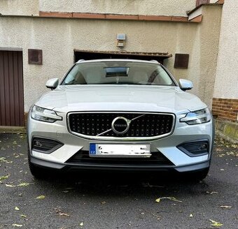 V60 CROSS COUNTRY POLESTAR D4 Drive-E AWD AUTO, AUTOMAT