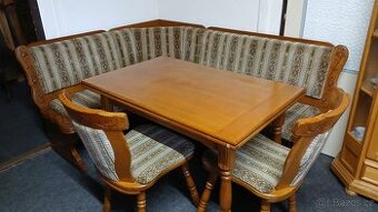 Masivní rohová lavice +2x židle + rozkládací stůl