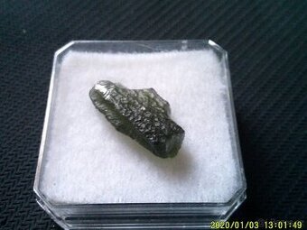 Přírodní Vltavíny z oblasti Chlumu - 1