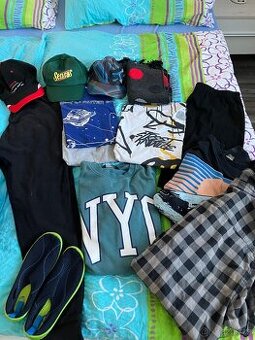 Prodám chlapecké oblečení