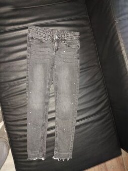 Dívčí rifle s kamínky 140