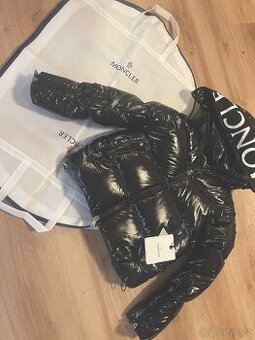 Moncler bunda