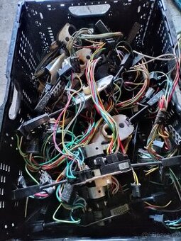 Škoda 105L 120L přepínače pod volant Lucas