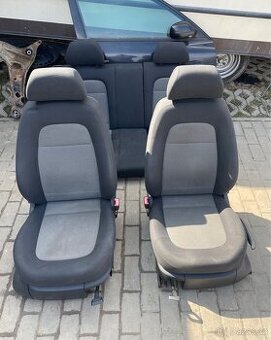 Sedačky Škoda Fabia