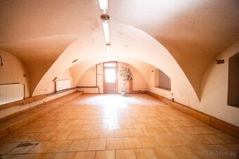 Pronájem nebytového prostoru 59 m² – Broumov