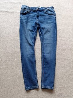 Skinny džíny Bershka vel. 46