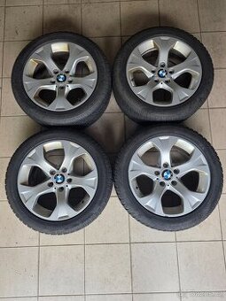 Zánovní zimní originální alu sada BMW X1  R17