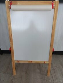 Tabule a malířský stojan IKEA pro děti