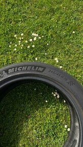 Pneumatiky Michelin 245/45 R19