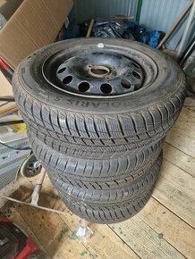 Prodám zimní pneu Barum Polaris 185/65 R14 s disky