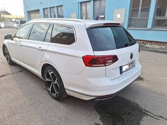 VW PASSAT COMBI ELEG 1.5 TSI DSG 06/2021 ČR NAVI ACC DPH CEB