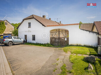 Prodej zemědělské usedlosti, 3980 m², Jesenice