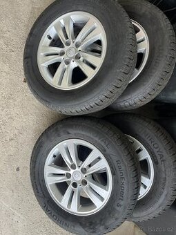 KIA SPORTAGE HYUNDAI ALU KOLA 6,5Jx16 PNEU 215/70R16