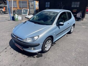 PEUGEOT 206 XS 1.6i 65KW 1 Majitel v ČR
