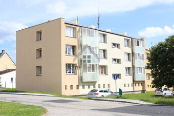 Prodej bytu v Nových Hradech - 1
