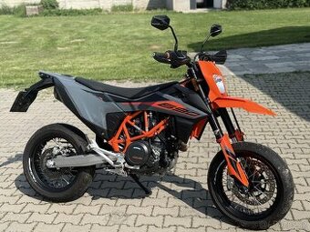 KTM 690 SMC R