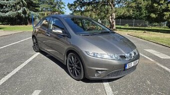 Honda Civic 8g 1.8